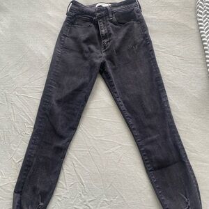Abercrombie & Fitch Black Skinny Jeans